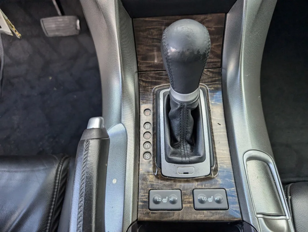 2010 Acura TL - 19UUA8F25AA026015 - Image #17