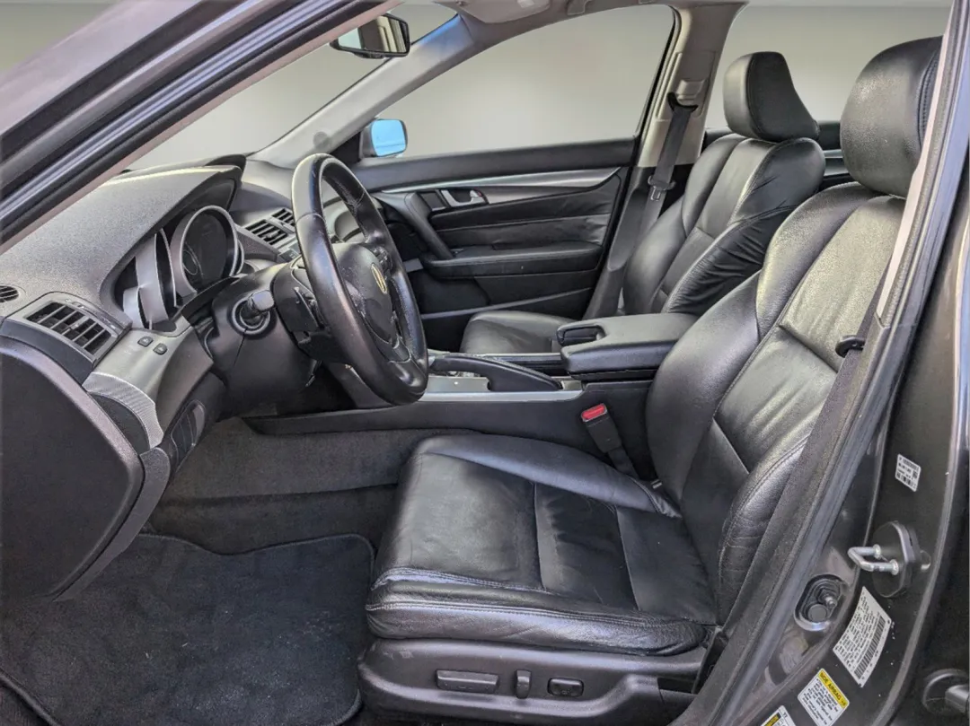 2010 Acura TL - 19UUA8F25AA026015 - Image #11