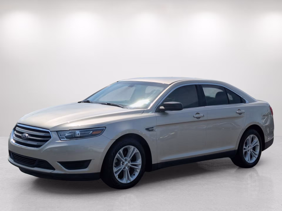 2018 Ford Taurus SE FWD's photo