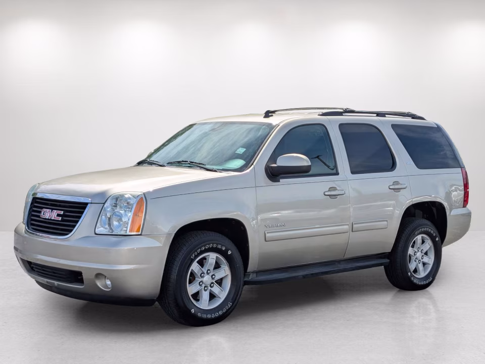 2013 GMC Yukon 4WD SLT's photo
