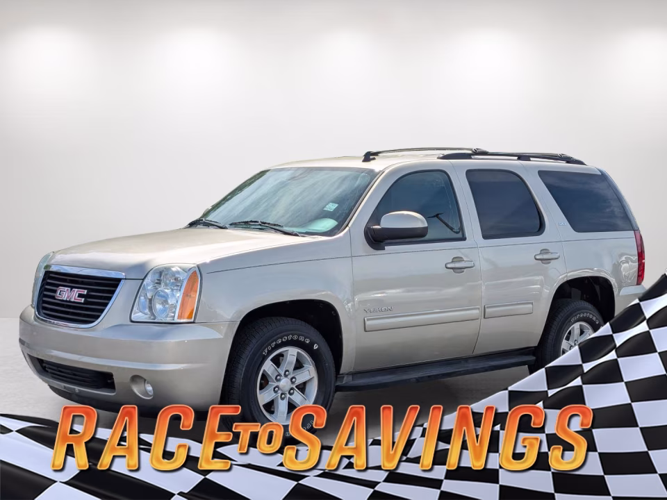 2013 GMC Yukon 4WD SLT's photo
