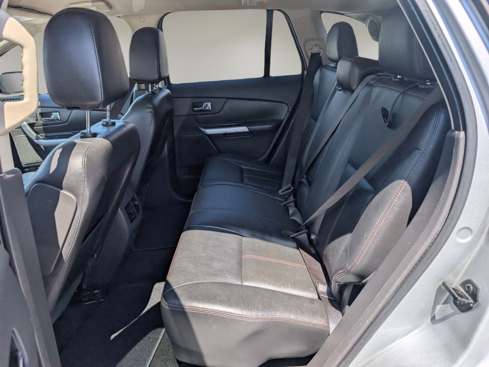 2013 Ford Edge Limited - Photo 12
